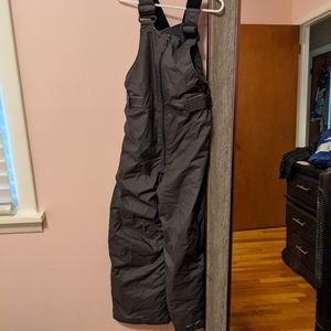 Like new Columbia snow bibs- boys or girls grey size 8
